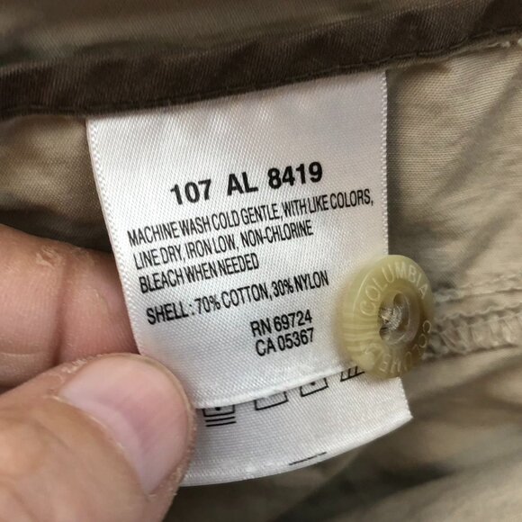 Columbia Womens Capri Pants Medium Outdoors Straight Leg Casual Cropped Tan - Picture 11 of 14